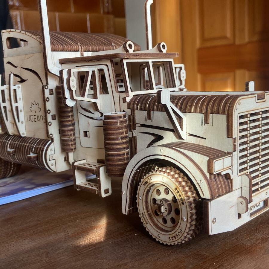 Occasion - Ancien Camion En Bois Et Remorque Héros Avec Cubes - Jouet Enfant Tôle