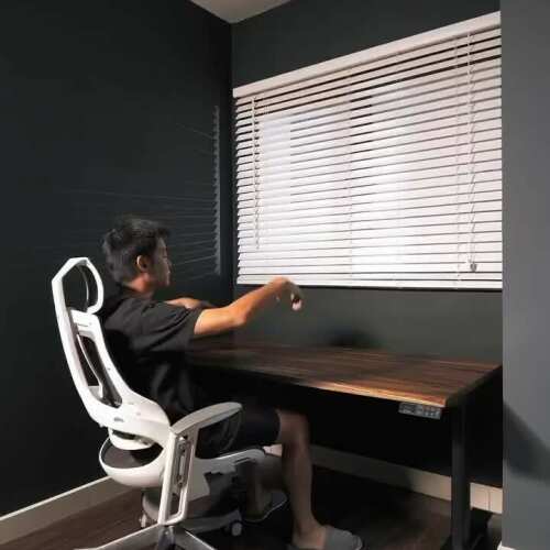 Image 119: Review photo uploaded by theomnidesk