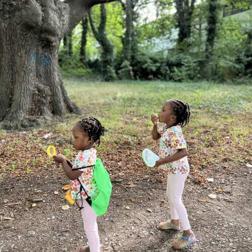Kids Outdoor Toy - Bug Hunting Kit base