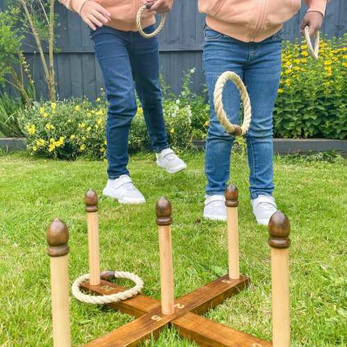 Quoits - Original Quoits - Luxury Solid Wood Quoits Set base