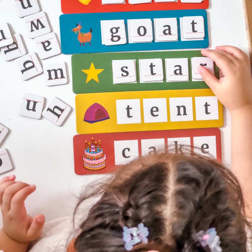Kids Spelling Game - Games for Spelling