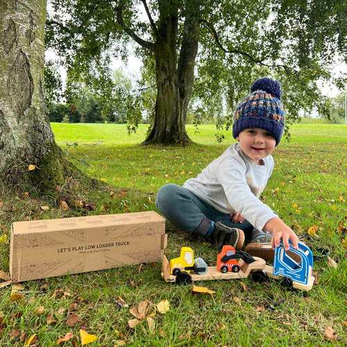 Toy Lorry - Wooden Construction Toy base