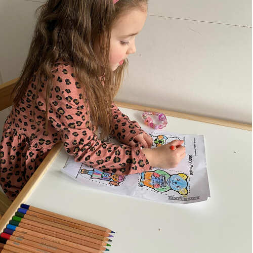 Kids Art Set - Water Colouring Pencils base
