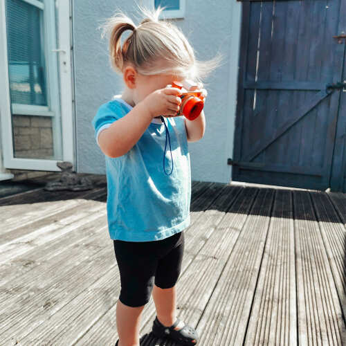 Pretend Play - Wooden Camera Toy base