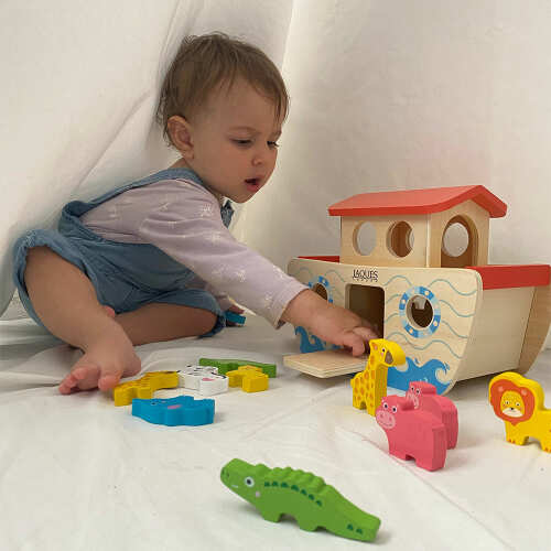 Wooden Noahs Ark - Wooden Animal Toy base