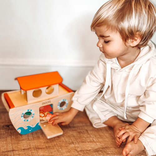 Wooden Noahs Ark - Wooden Animal Toy base