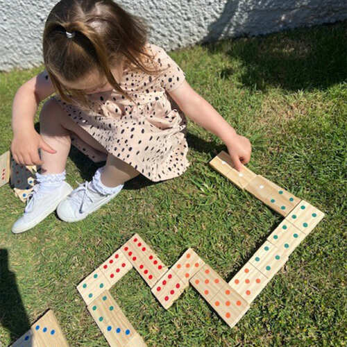 Giant Dominoes - Wooden Dominoes Set base