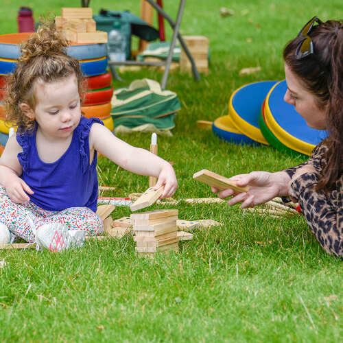 Giant Dominoes - Wooden Dominoes Set base