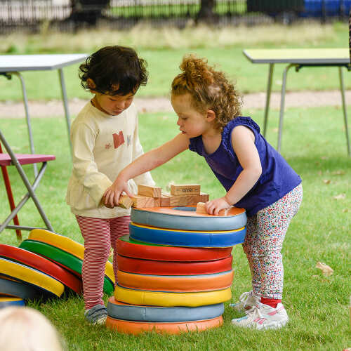 Outdoor Game - Giant Tumble Tower