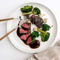 Read Farmison & Co Reviews