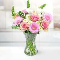 Read B&M Flowers Reviews