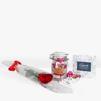 Read B&M Flowers Reviews
