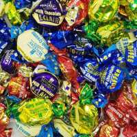 Read One Pound Sweets Reviews