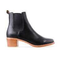 Read Bared Footwear Reviews
