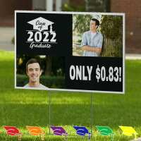 Read Graduation Signs Reviews