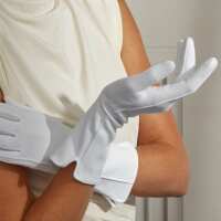 Read Cornelia James Reviews