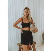 Read Mirah Maja Reviews