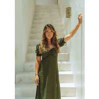 Read Mirah Maja Reviews