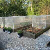 Read Gardening Naturally Reviews