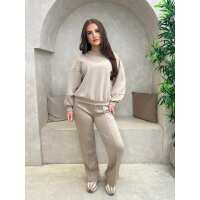 Read HL London Reviews