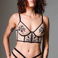 Read Thistle and Spire Reviews