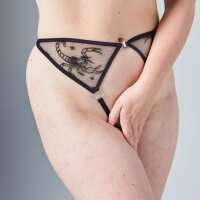 Read Thistle and Spire Reviews