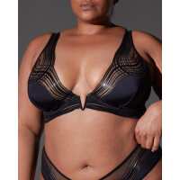 Read Thistle and Spire Reviews