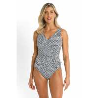 Read Sunseeker Swimwear Reviews