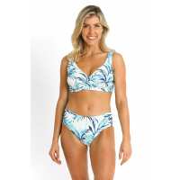 Read Sunseeker Swimwear Reviews