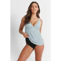 Read Sunseeker Swimwear Reviews
