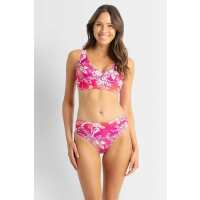 Read Sunseeker Swimwear Reviews