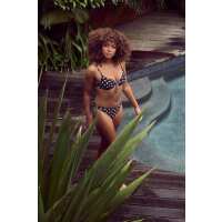 Read Sunseeker Swimwear Reviews