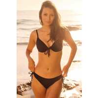 Read Sunseeker Swimwear Reviews