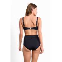 Read Sunseeker Swimwear Reviews