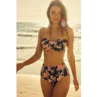 Read Sunseeker Swimwear Reviews