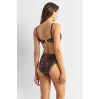 Read Sunseeker Swimwear Reviews