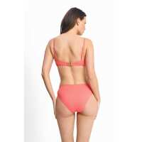 Read Sunseeker Swimwear Reviews