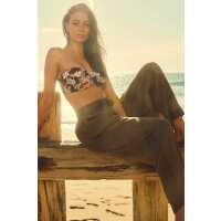 Read Sunseeker Swimwear Reviews