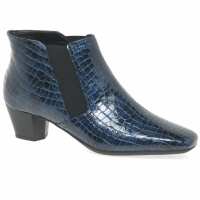 Read Charles Clinkard Reviews