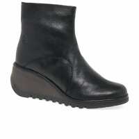 Read Charles Clinkard Reviews