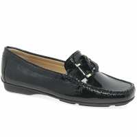 Read Charles Clinkard Reviews