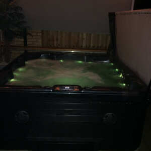Black Diamond Spas 5 star review on 10th March 2021