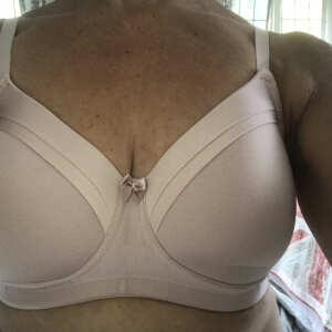 How to Read Bra Reviews - Broad Lingerie