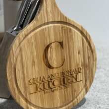 Personalized Round Handled Cutting Board w/ Grooves Modern Collection – A  Gift Personalized