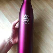 Überprüfen Sie das Bild - Edelstahl Trinkflasche - Thermosflasche Berry Red Metallic / 1000ml
