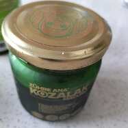 Überprüfen Sie das Bild - Zypressenzapfen Paste