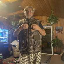 Review Image - Men's Heated Hunting Vest - Camouflage, Mossy Oak® Country DNA Camouflage / M