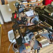 Chenilles King Tiger II Jagdtiger base Tamiya Chenilles King Tiger II Jagdtiger base Tamiya