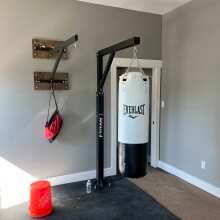 Adjustable Heavy Bag Stand Titan Fitness - Main Image