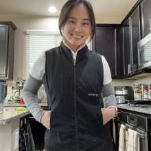 Review Image - Women's Heated PrimaLoft® Golf Vest Black / XS